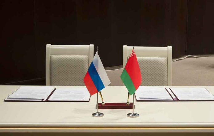 Russia Plans To Give Deadly Weapons to Belarus