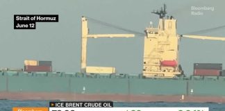 Tanker Aflame Near Oman Oil Climbs as Fresh Tanker Strike Highlights Risks Around Hormuz