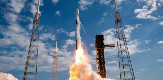 SpaceX launches satellite repair drone atop Falcon 9 rocket