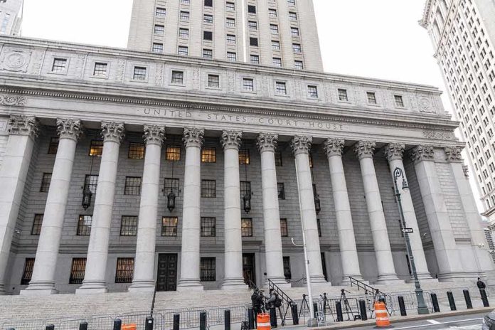 shutterstock_2094508633-3 United States courthouse with grand neoclassical columns